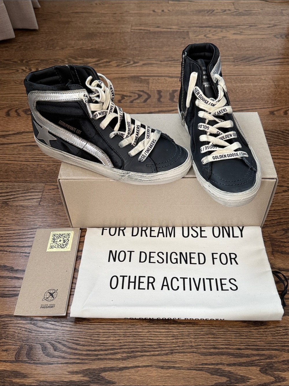 NEW Golden Goose Women’s Classic Black & Silver Low-Top Slide Sneakers 37